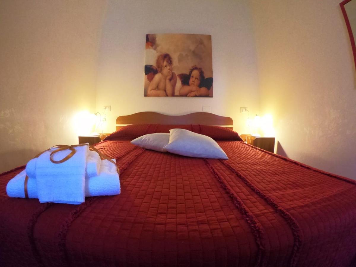 Le Stanze Di Ricci - Affittacamere Low Cost ليزينا المظهر الخارجي الصورة